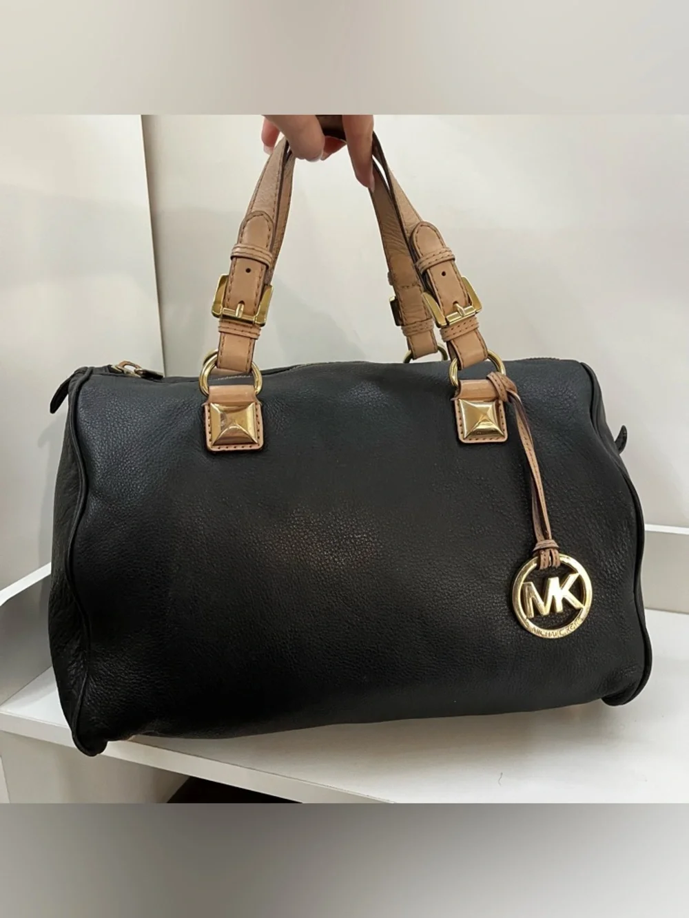 MICHAEL KORS Black Y2K Leather Boston Speedy Jet Set Handbag Tote